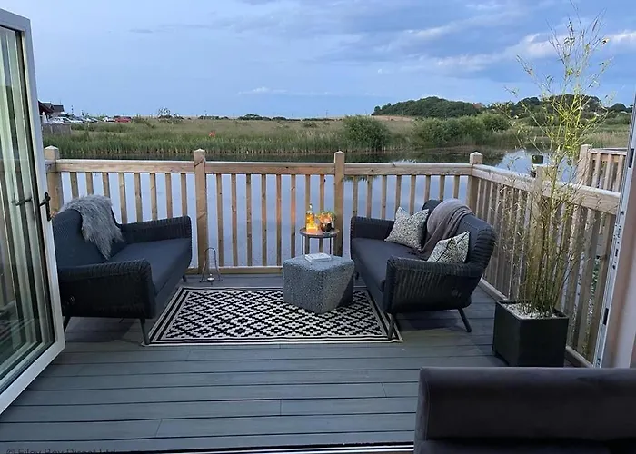 Lakeside Retreat, The Bay Filey, 2 Bedrooms With Ensuites, Parking With Ev Charger Hébergement de vacances *