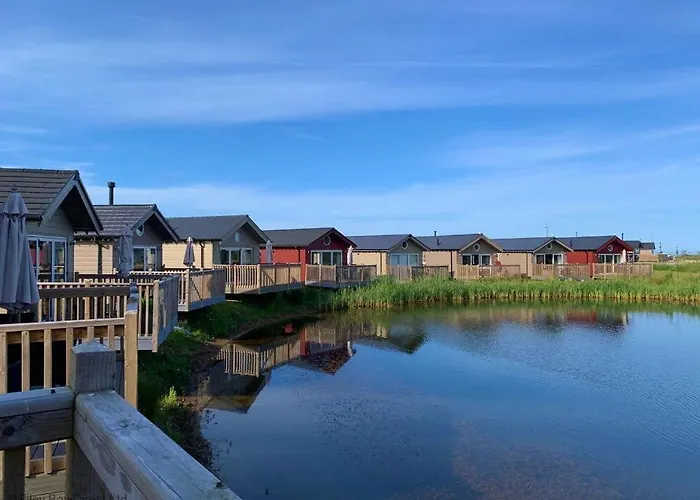 Lakeside Retreat, The Bay Filey, 2 Bedrooms With Ensuites, Parking With Ev Charger Hébergement de vacances Filey