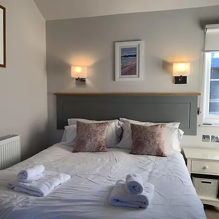 Semesterbostad Lakeside Retreat, The Bay Filey, 2 Bedrooms With Ensuites, Parking With Ev Charger