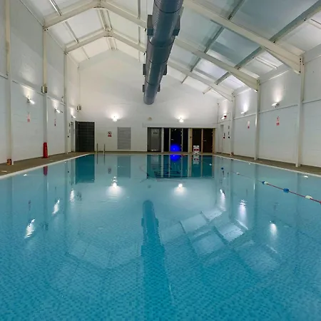 Lakeside Retreat, The Bay Filey, 2 Bedrooms With Ensuites, Parking With Ev Charger *